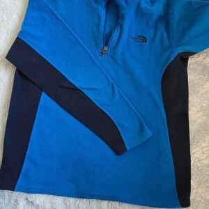 northface  blue fleece pullover